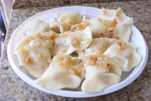 Pierogi z mięsem z okrasą