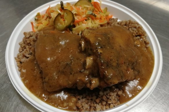 Żeberka w sosie własnym